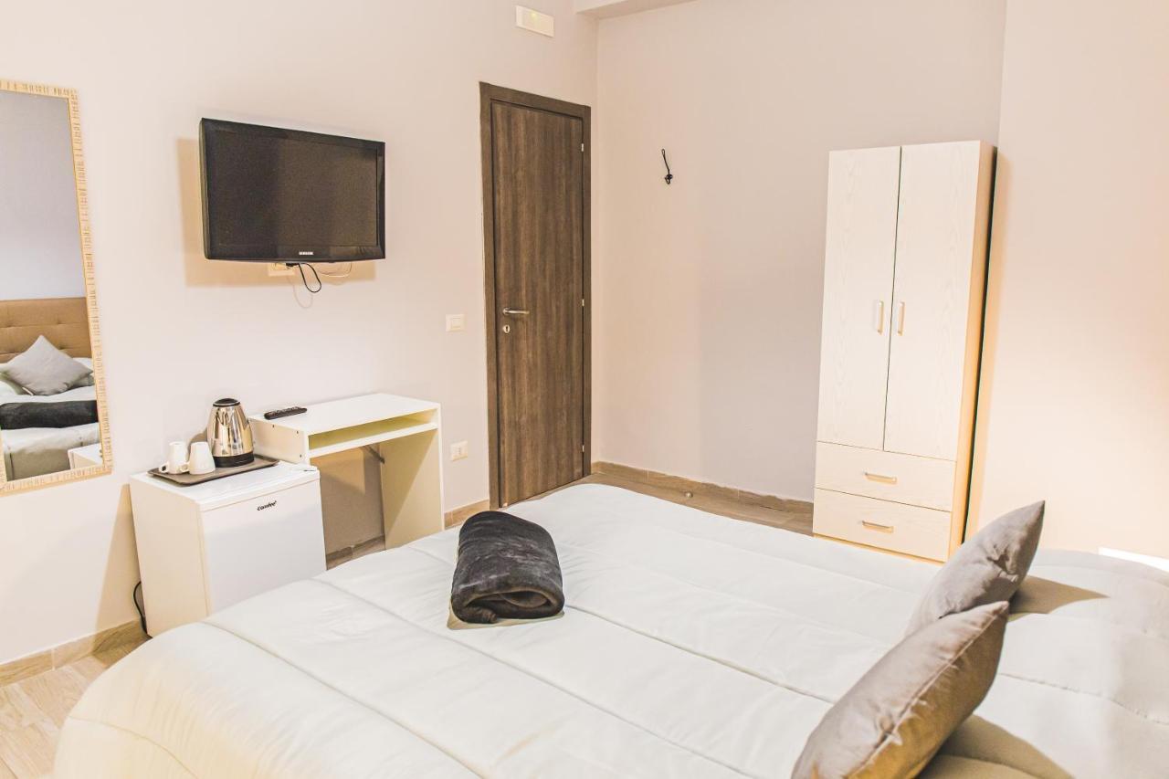Zuroli Suite Napoli Exterior foto